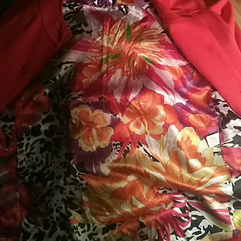 Cache Contour Collection Red Jacket Valentines - image 5